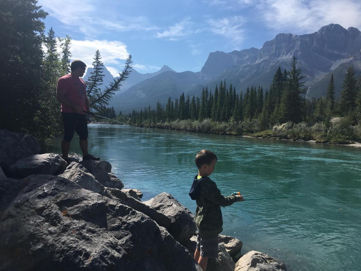 Aparthotel With Pool & Hot Tubs Managed By Little Sister Getaways Canmore